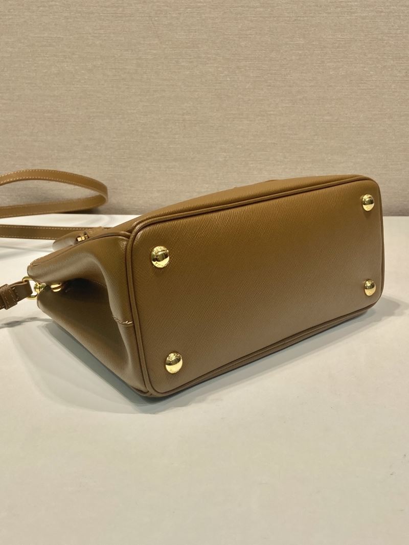 Pra*a top handle bags
